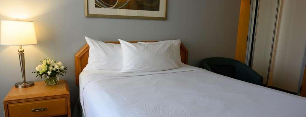 Dev Hotel And Conference Centre Cornwall Oda fotoğraf